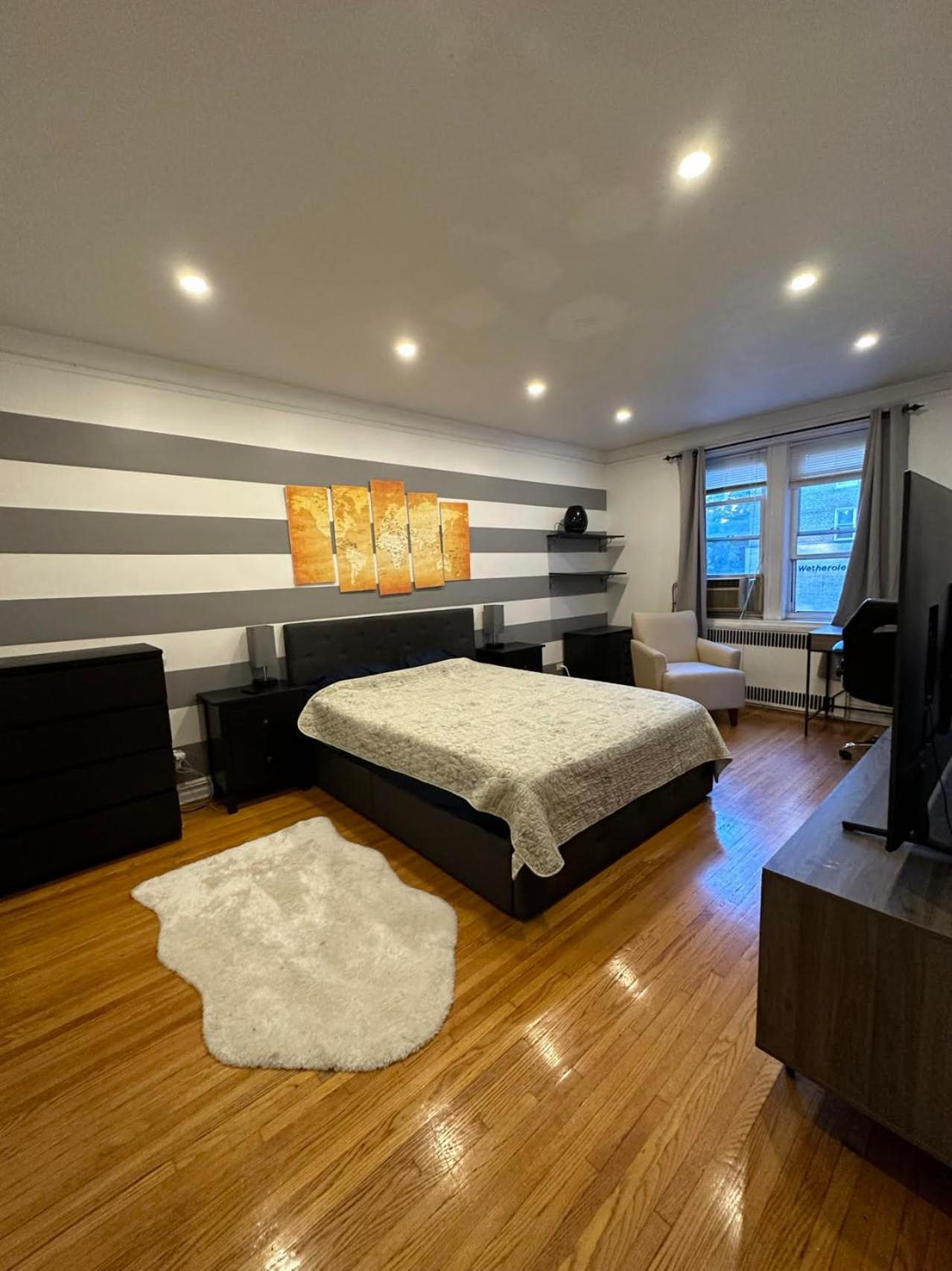 2 Large Bedrooms In Rego Park New York Exterior photo