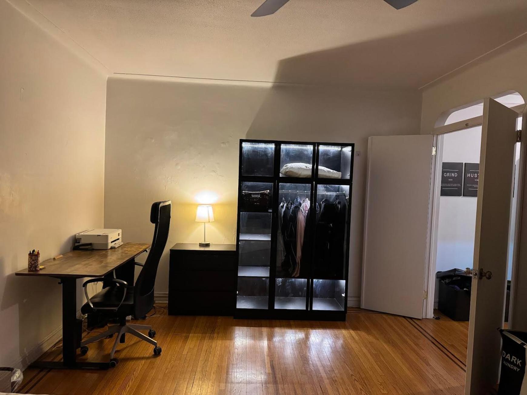 2 Large Bedrooms In Rego Park New York Exterior photo